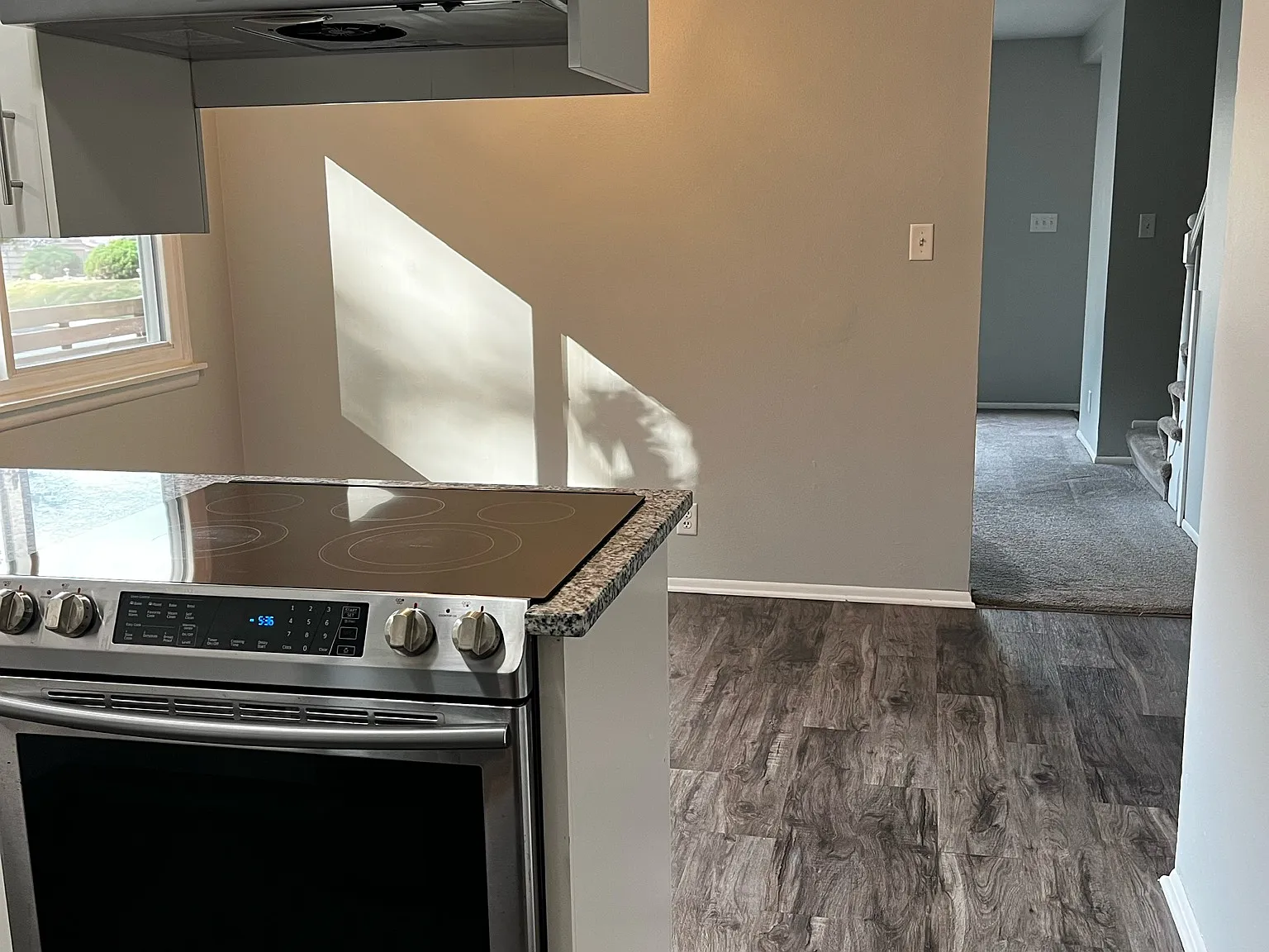 3 bed, 1.5 bath, 1120 sqft, $1,975 — Photo 3