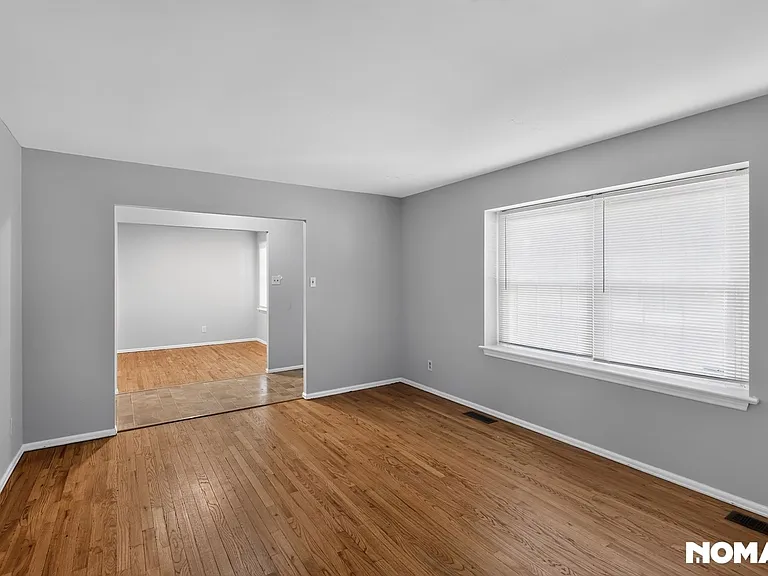 1835 Ardmore Dr — Photo 14