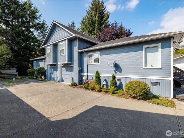 524 Myrtle Street #C + D, La Conner, WA 98257