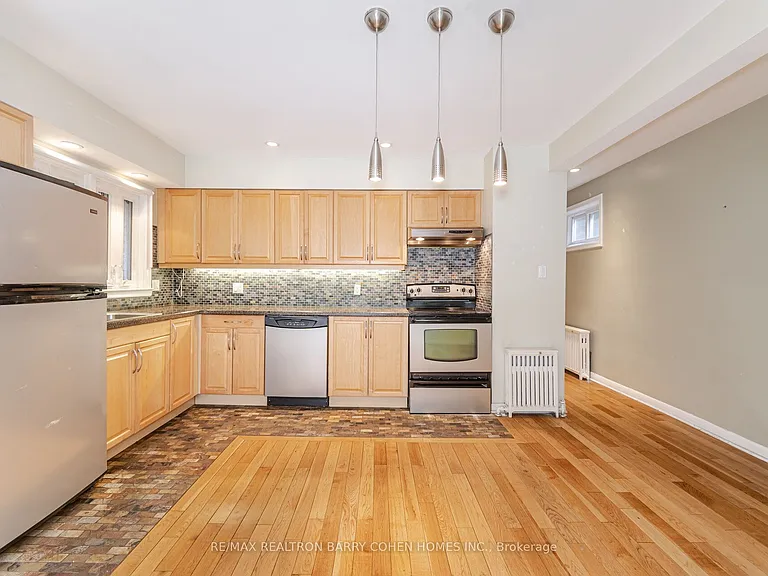 475 Winona Dr #2 — Photo 10
