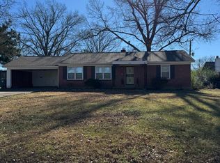 4973 Greenway Ave, Memphis, TN 38117