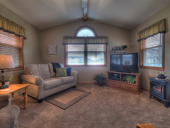 5th image of 849 Villandry Dr