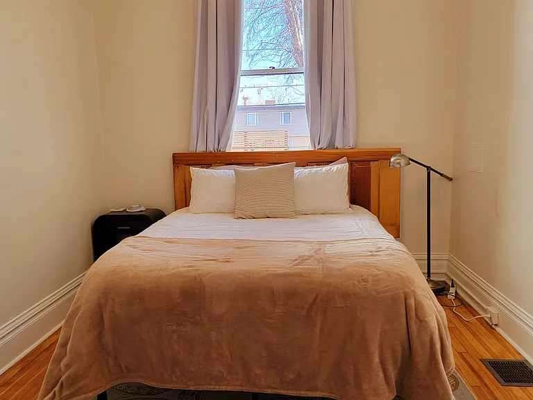 1466 King St — Photo 34