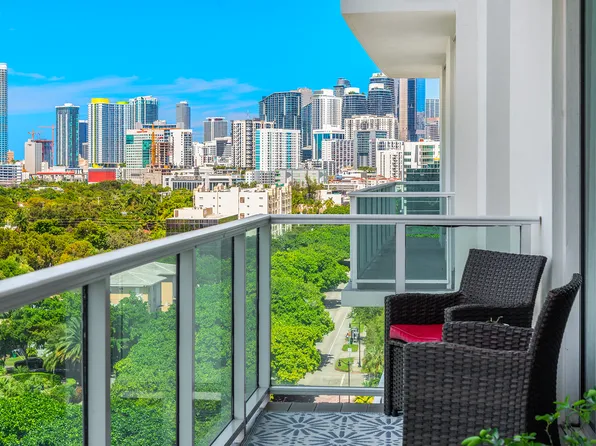 2525 SW 3rd Ave, Miami, FL