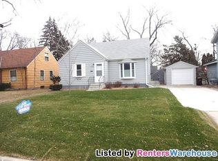 3850 Adair Ave N, Robbinsdale, MN 55422