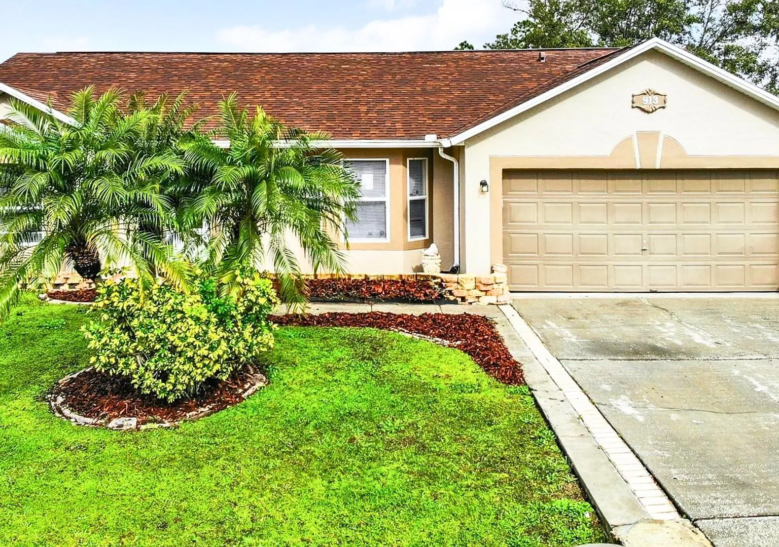 913 Nancy Ct, Kissimmee, FL 34759 - 1 — Photo 1