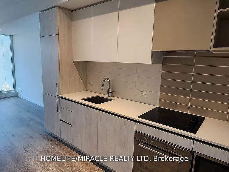 7890 Jane St #5507 — Photo 4