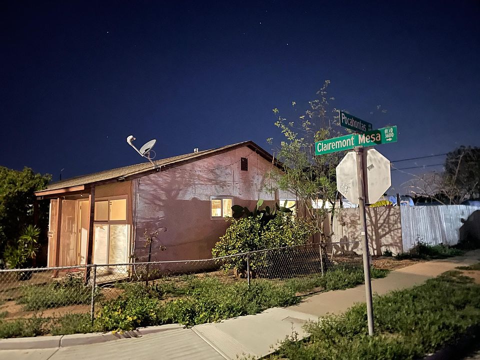 1st image of 3572 Clairemont Dr
