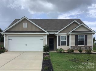 455 Belcaro Dr, Kings Mountain, NC 28086