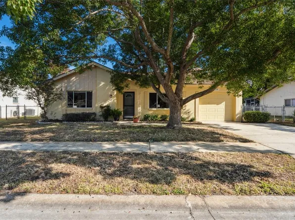 12906 Sandburst Ln, Hudson, FL 34667