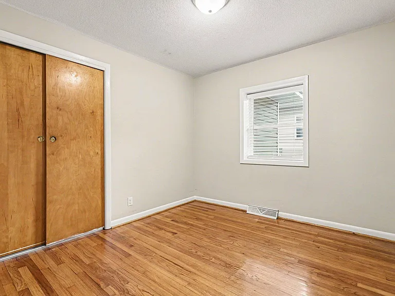 534 N Fayetteville St — Photo 15