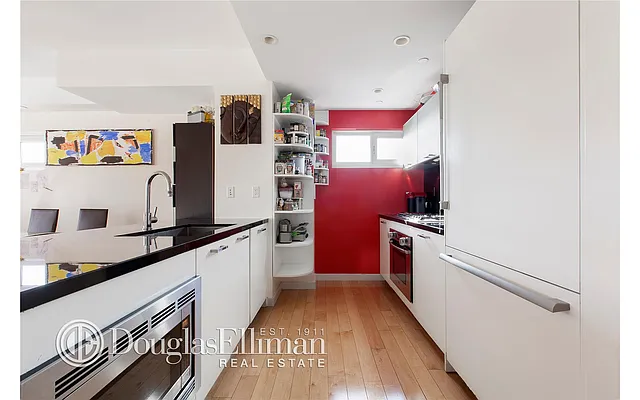 Rented by Douglas Elliman | media 17