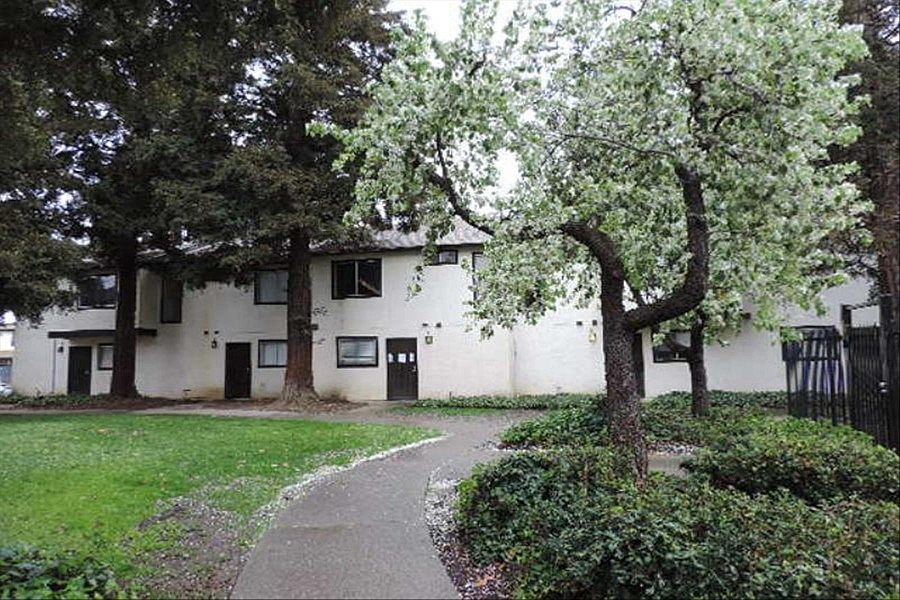 1st image of 1930 Grande Cir Unit 75