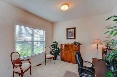 2nd image of 940 Great Oaks Dr