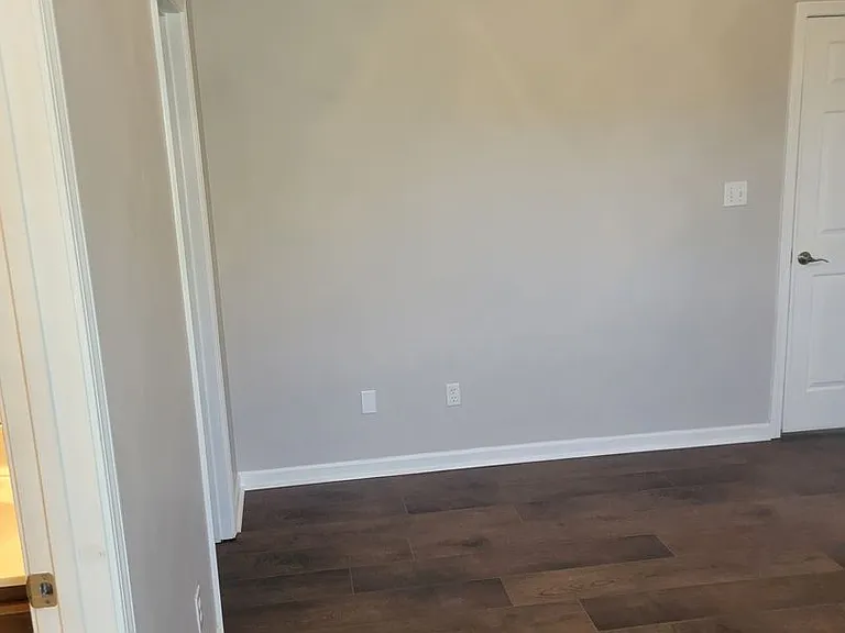 134 Liverpool Cv — Photo 48