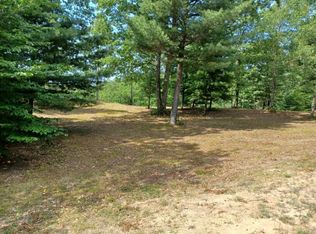 Emerald Ridge Trl, Onekama, MI 49675