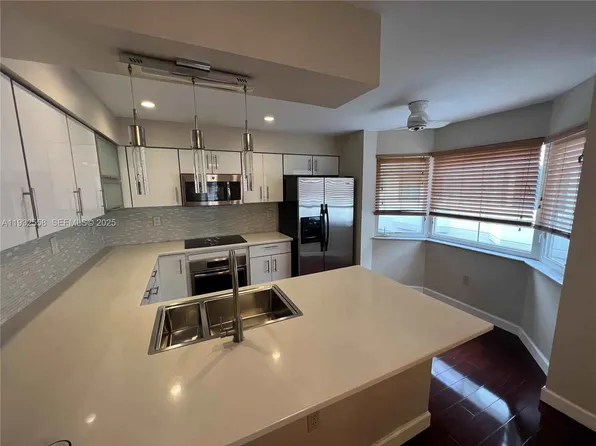 (undisclosed Address), Coral Gables, FL 33134