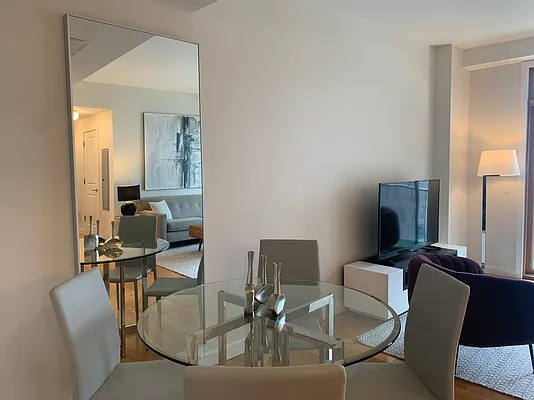 Rented by Compass | media 8