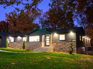 240 Riverbend Country Club Rd, Shelbyville, TN 37160