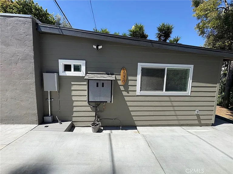 1126 S Patton Ave — Photo 13