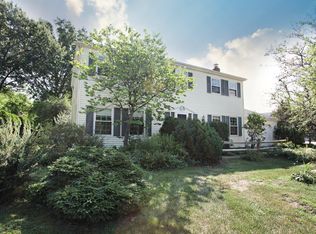607 Walmar Rd, Bay Village, OH 44140