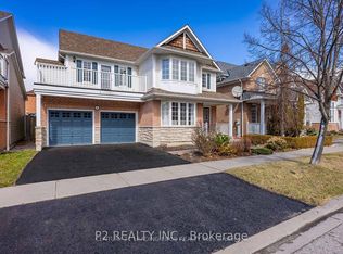 8 Parish Ave, Ajax, ON L1Z 1N2