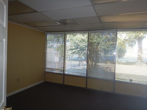 2nd image of 8712 Tara Blvd #8712A