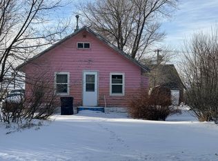 321 2nd St S, Sheyenne, ND 58374