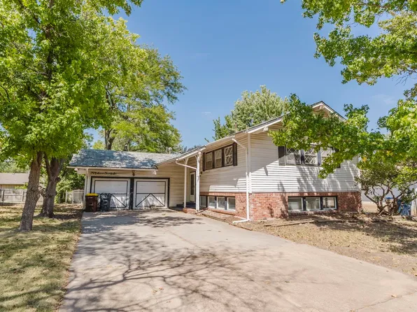 5726 Hanover St, Wichita, KS 67220