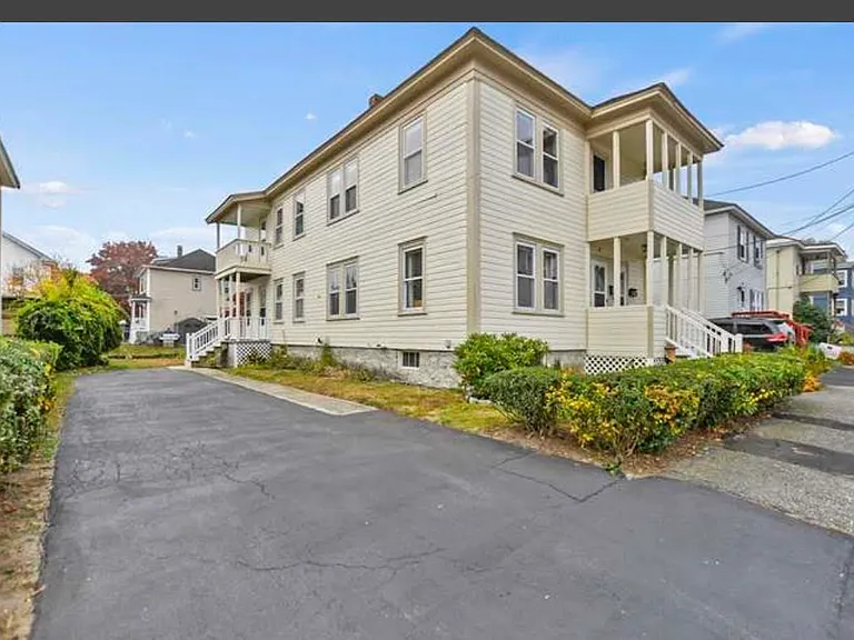 18-20 Winthrop Ave — Photo 1