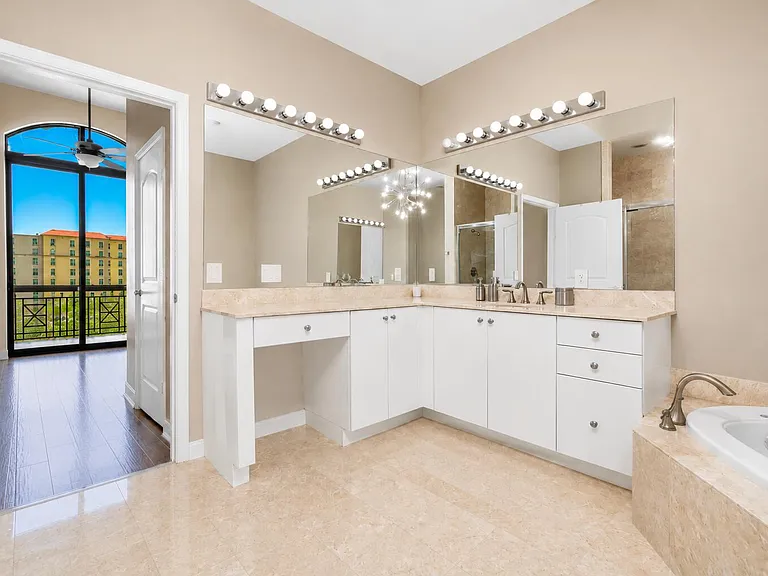 701 S Olive Ave #303 — Photo 13