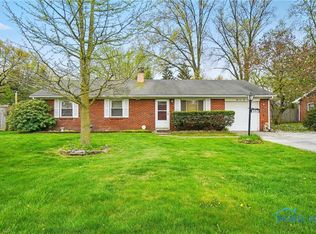 5353 Darlene Dr, Toledo, OH 43615