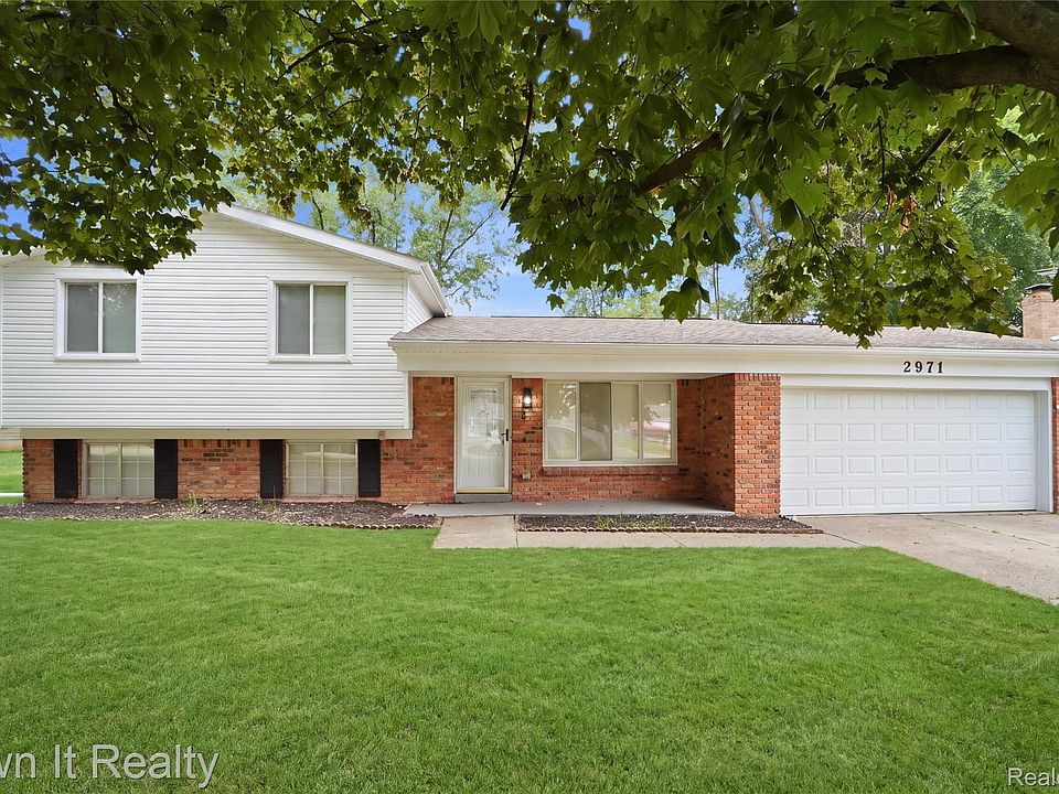 1st image of 2971 Sleaford Dr