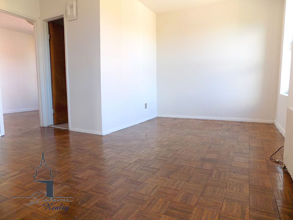 1st image of 402 E 11th St APT 7