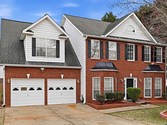 2nd image of 1261 Woodland View Rd