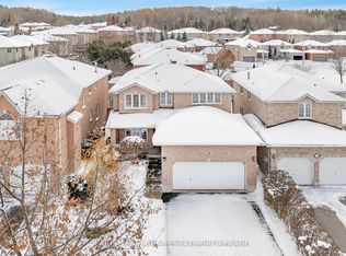 25 Dunnett Dr, Barrie, ON L4N0J7