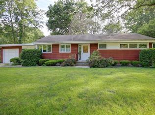 2015 Burlison Dr, Urbana, IL
