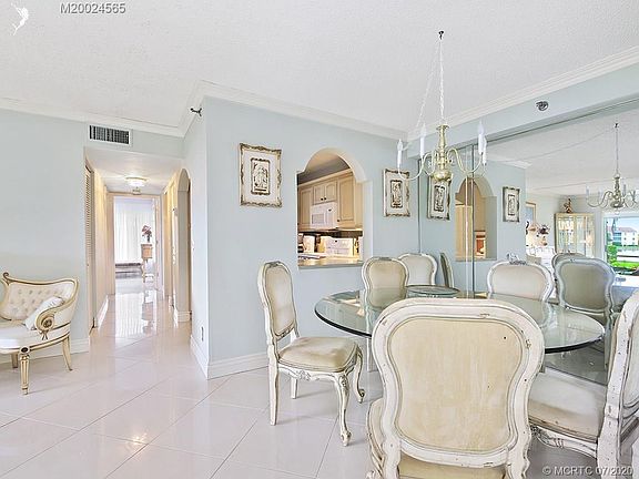 5th image of 4460 NE Ocean Blvd APT H1