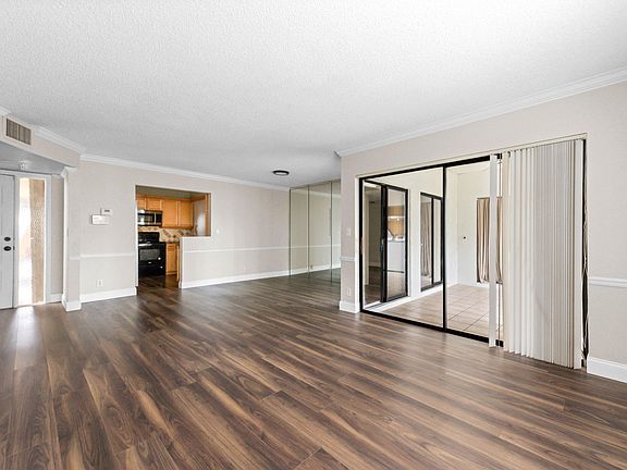 5th image of 3757 Cocoplum Cir #3567