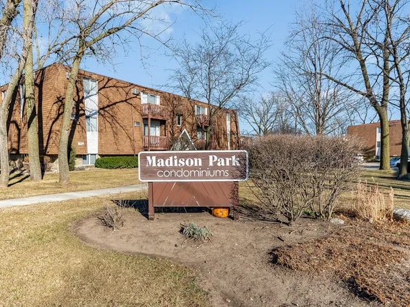 212 Madison St Unit 2A, Joliet, IL 60435