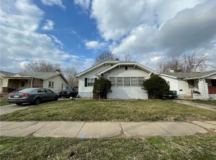 1434 E Clay St, Decatur, IL 62521