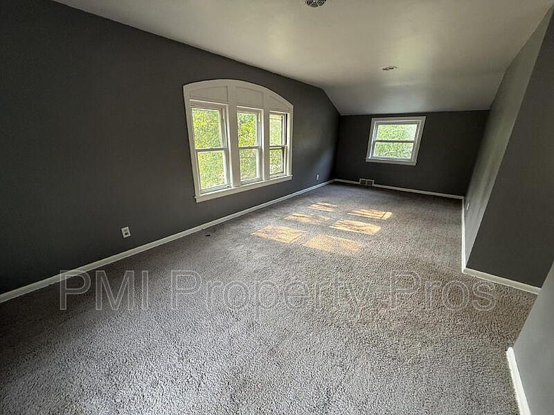 1st image of 6618 N 56th St