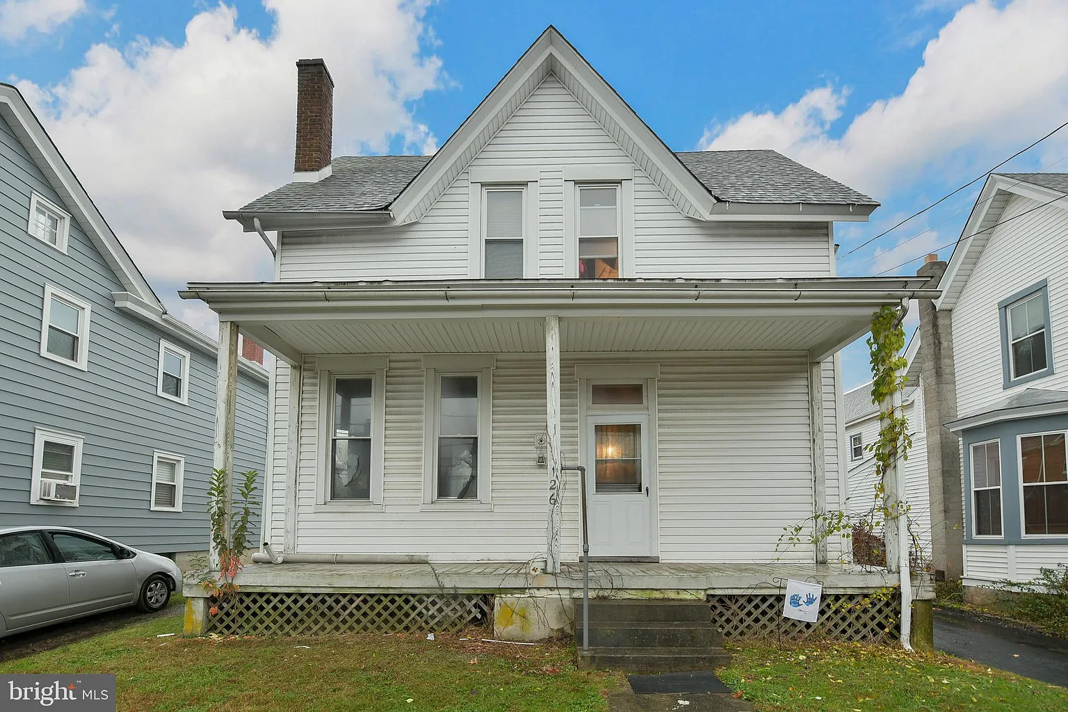 126 S Main St photo 1