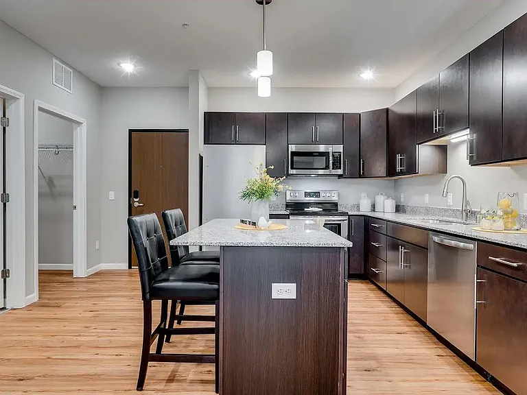 Circle Pines, MN Lexington Lofts | Boden | Kitchen