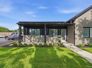 2535 Biddle Ave, Wyandotte, MI 48192