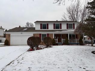 1614 Caliper Dr, Troy, MI 48084