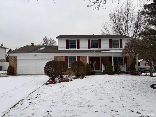 1614 Caliper Dr, Troy, MI 48084