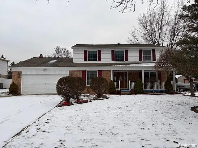 1614 Caliper Dr photo 1