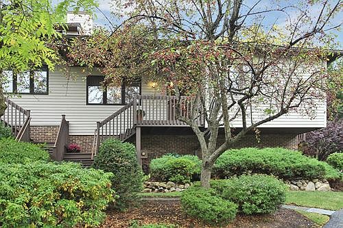 1st image of 6 N Peach Hill Ct #6