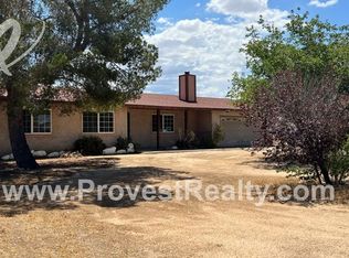 11191 Kiowa Rd, Apple Valley, CA 92308